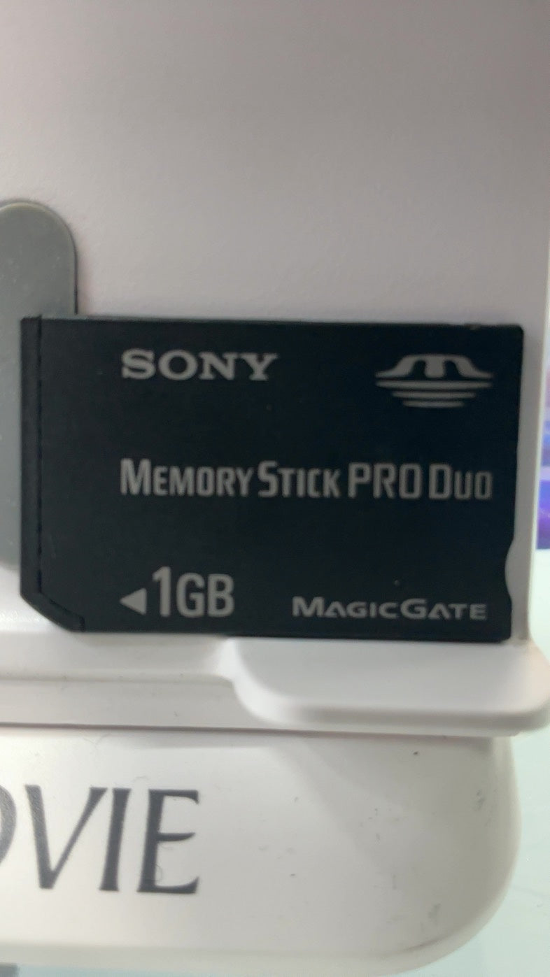 0.15990700 177134375490982297